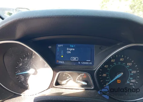 2014 Ford Focus Se z USA, uszkodzony, nr VIN 1FADP3F27EL344010